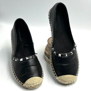 Madden Girl Eames Flats - Size: 8.5